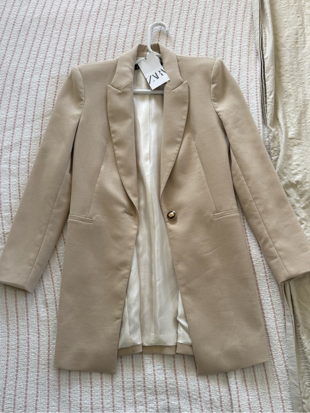 Zara Beige Longline Single-Button Blazer